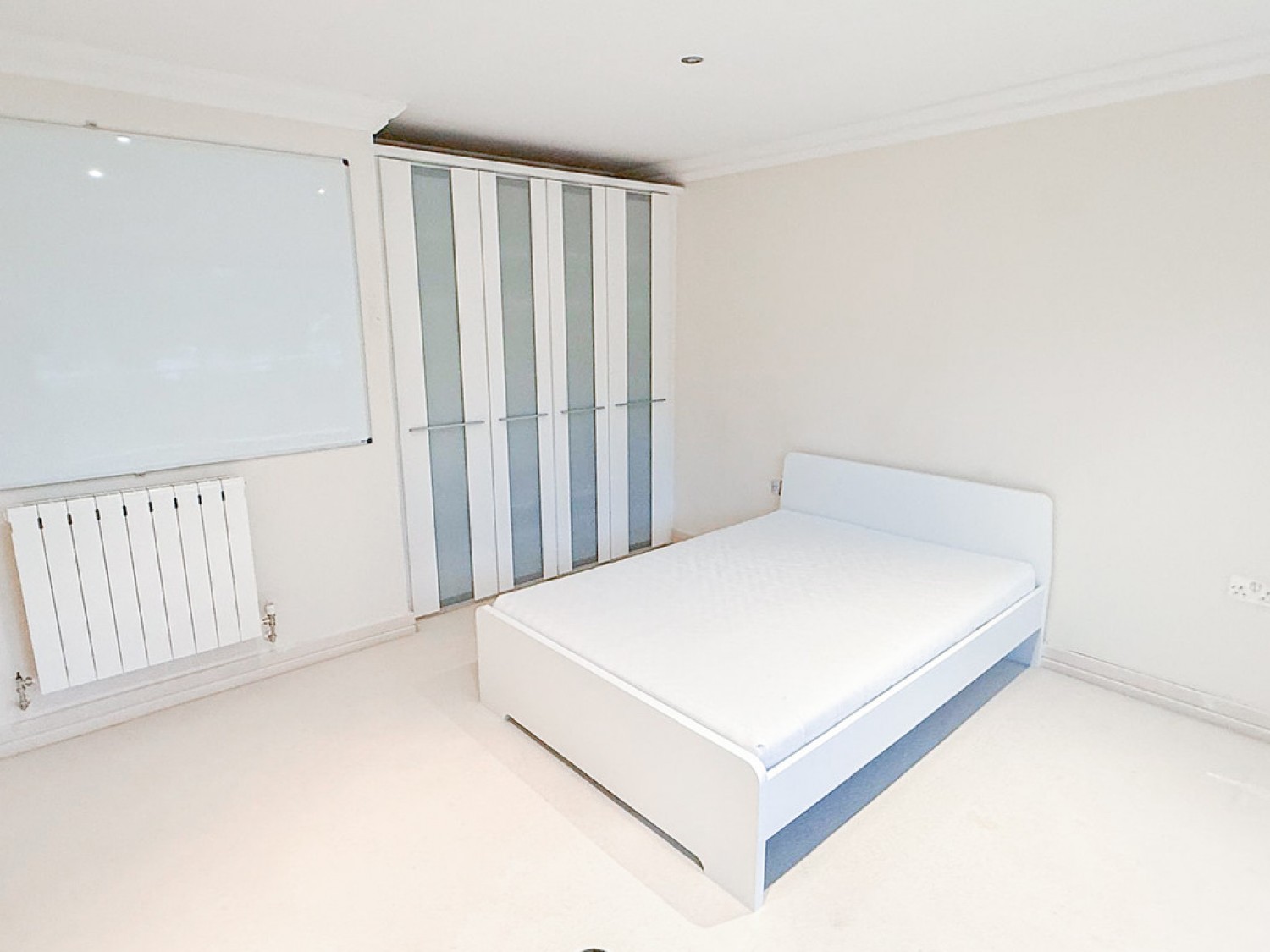 4 bedroom House in Links Road, Lower Parkstone, Poole