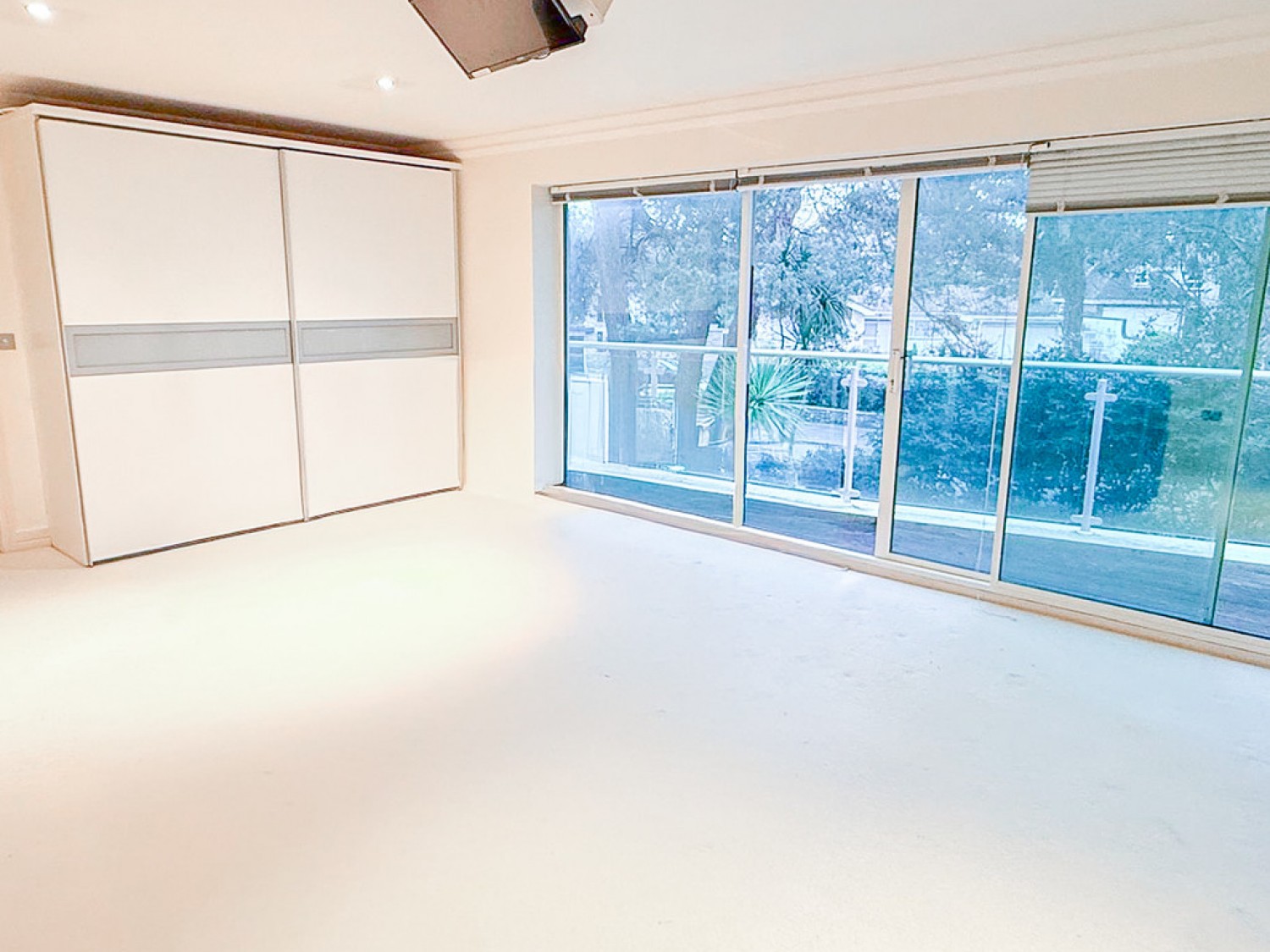 4 bedroom House in Links Road, Lower Parkstone, Poole