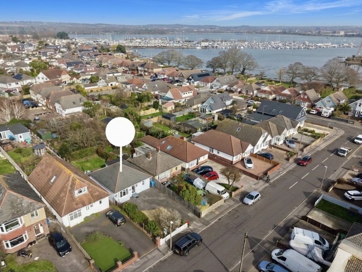 Hinchliffe Road, Poole