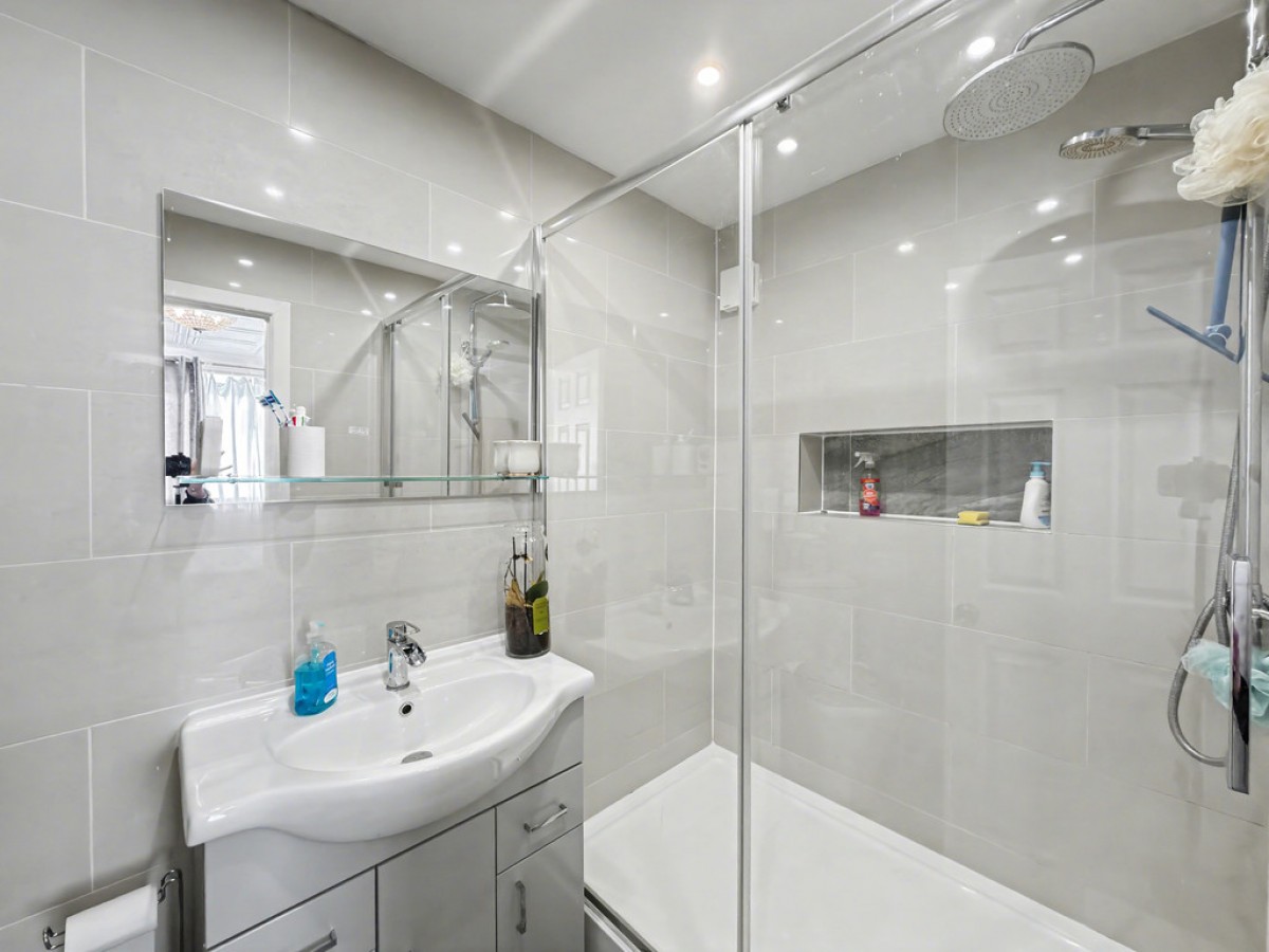 Monkton Crescent, Poole