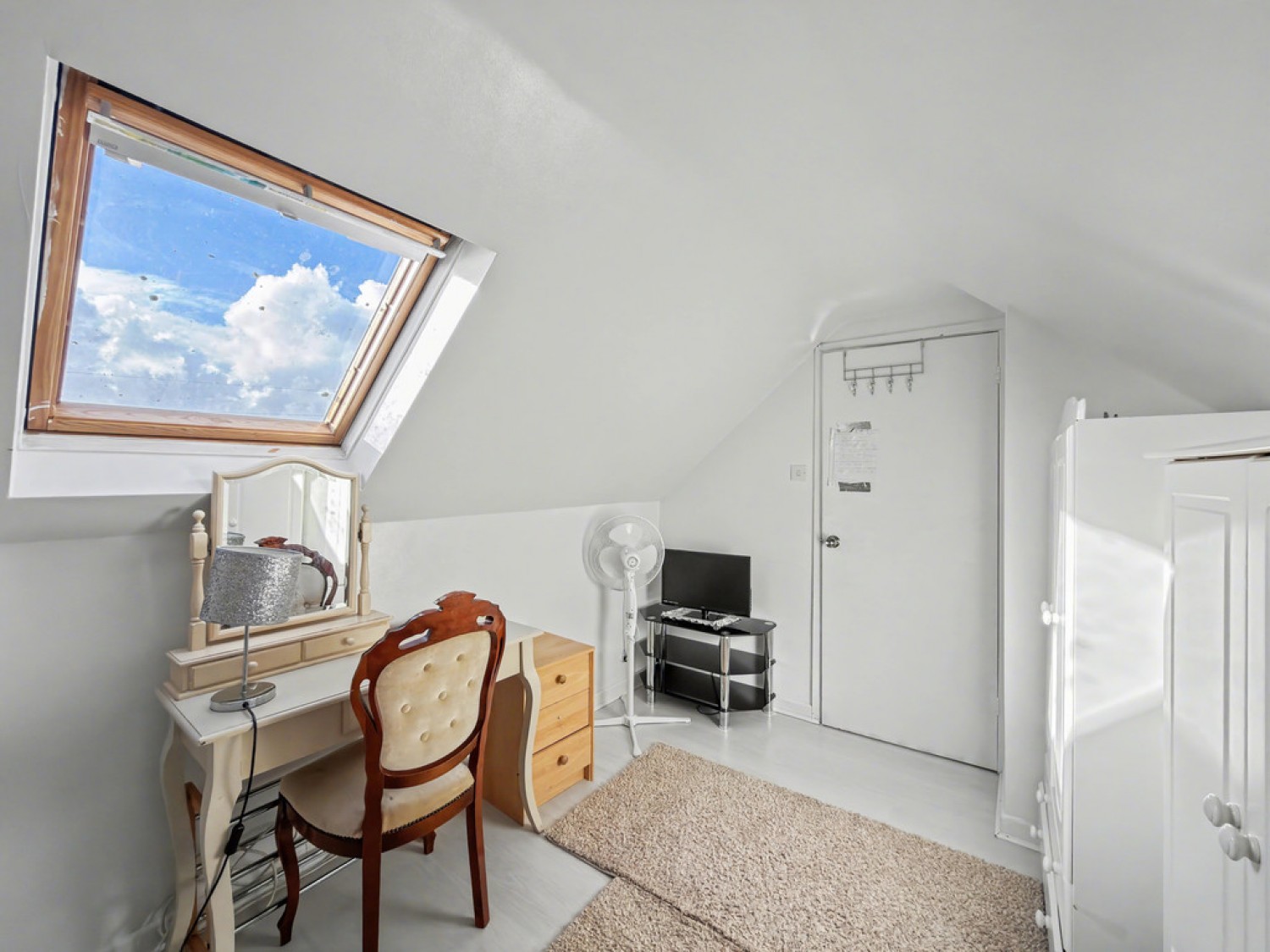 4 bedroom Bungalow in Monkton Crescent, Poole