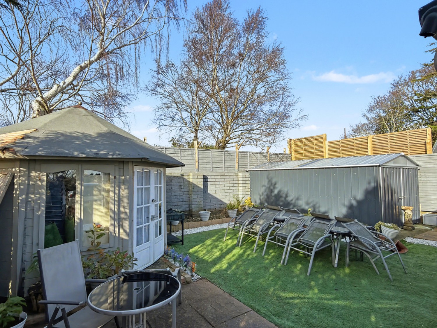 4 bedroom Bungalow in Monkton Crescent, Poole