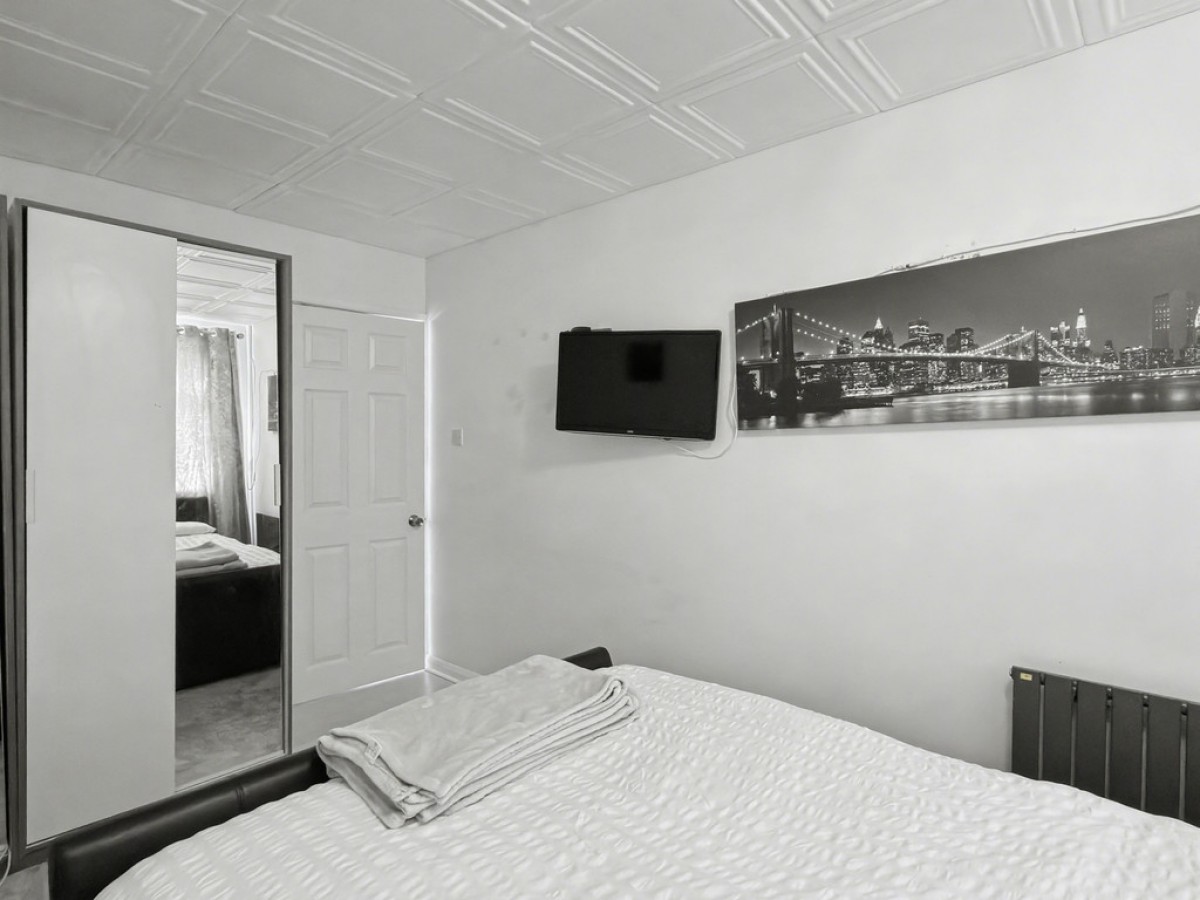 Monkton Crescent, Poole