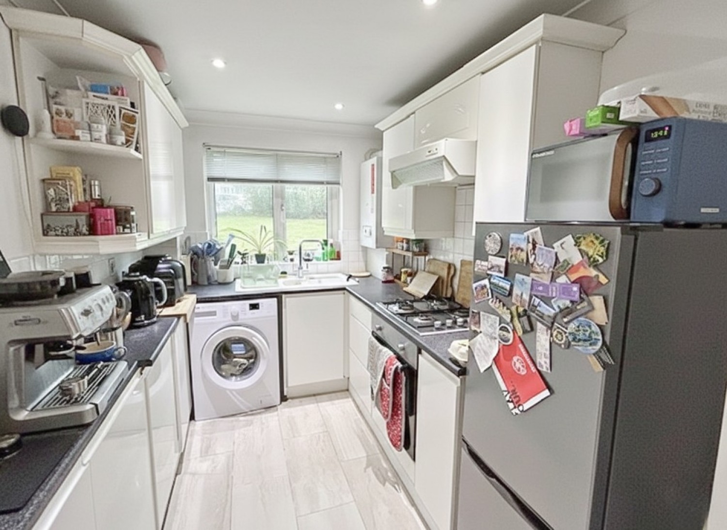 2 bedroom Flat for Letting Poole, Dorset