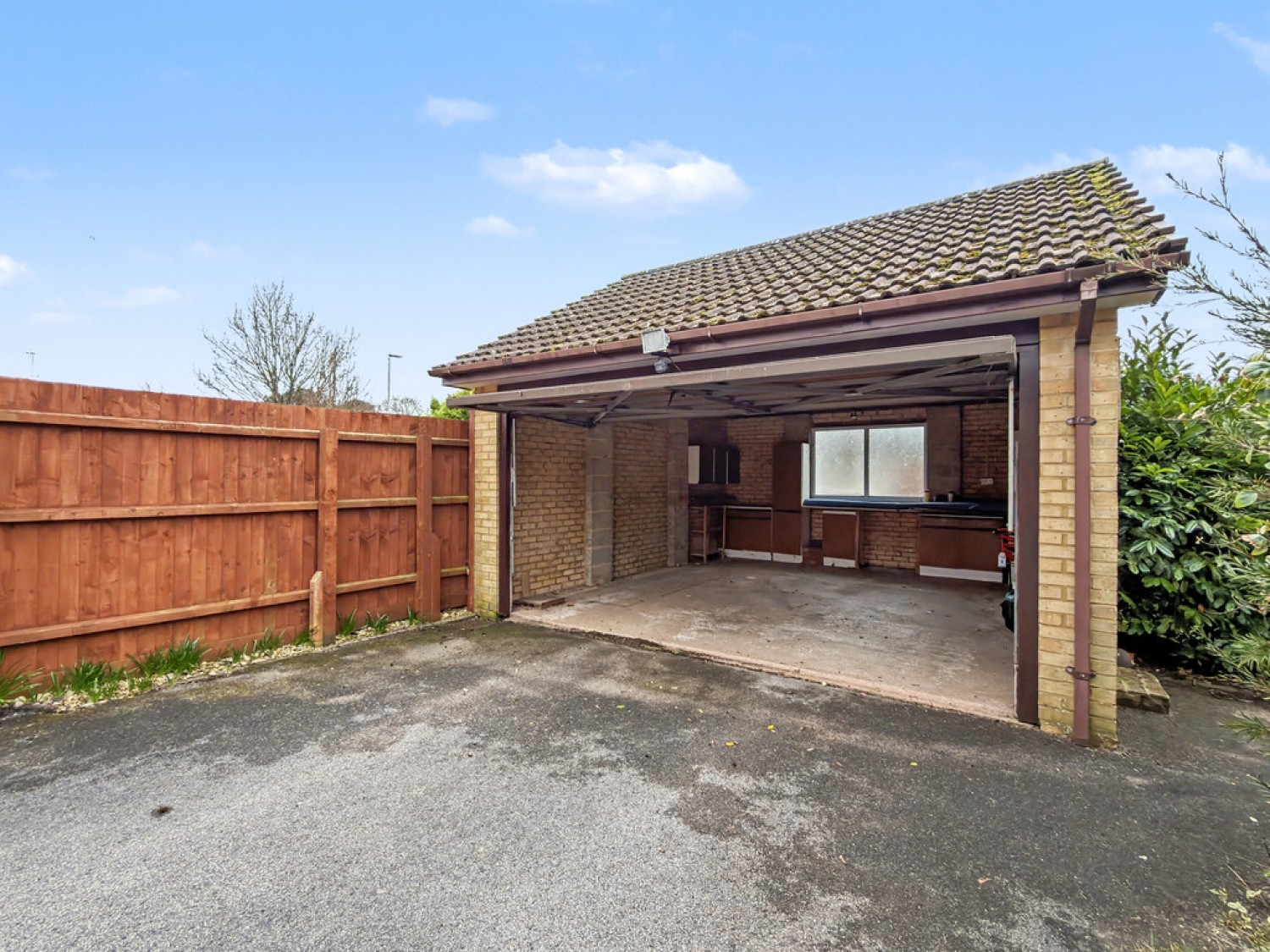 3 bedroom Bungalow for Sale Caton Close, Talbot Village, Poole
