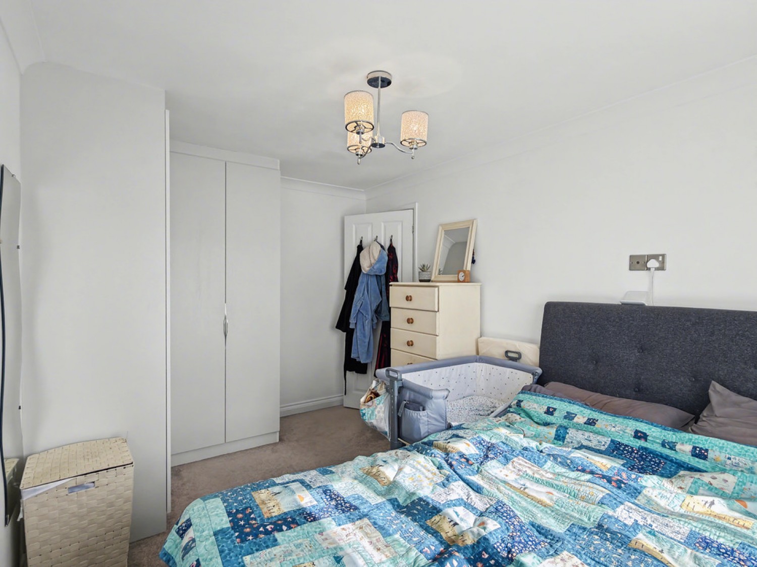 3 bedroom House for Sale Gussage Road, Poole