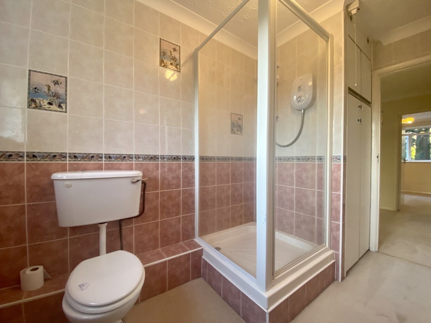 2 bedroom Flat for Auction Woodlands, Branksome Park