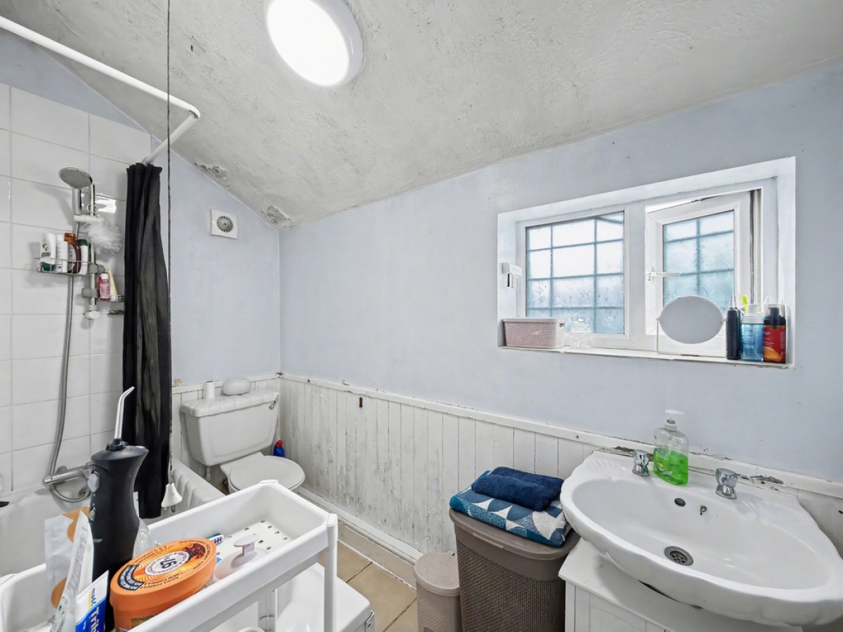 Albert Road, Parkstone