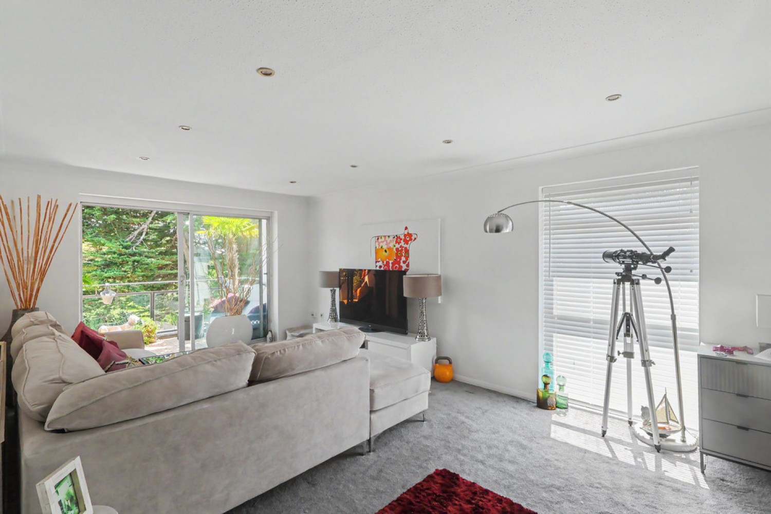 2 bedroom Flat for Sale Banks Road, Sandbanks