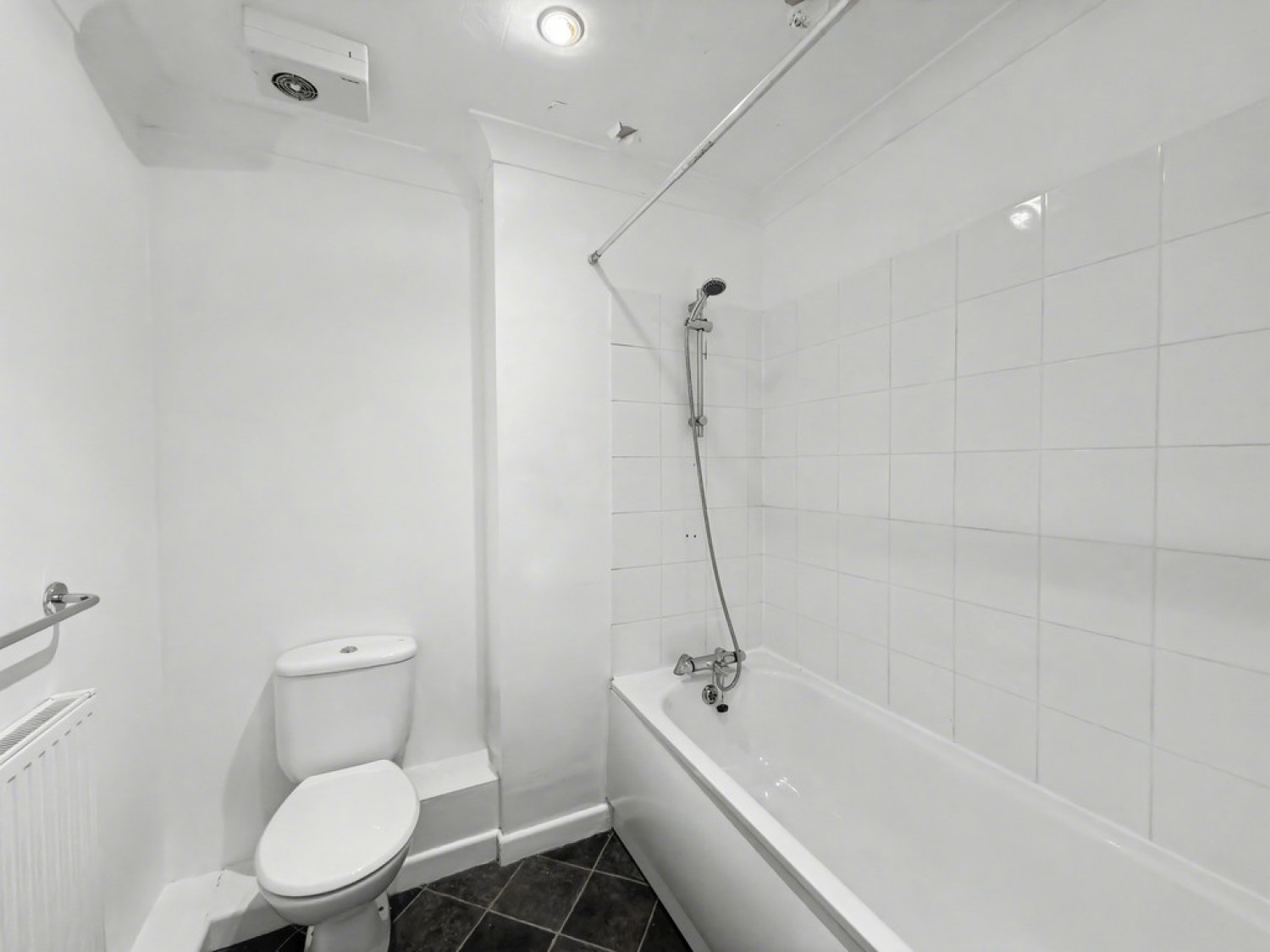 2 bedroom Flat for Sale The Mazions, 351 Ringwood Road