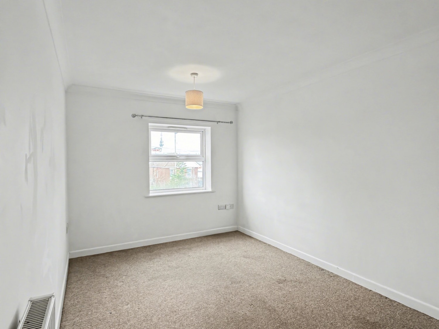 2 bedroom Flat for Sale The Mazions, 351 Ringwood Road