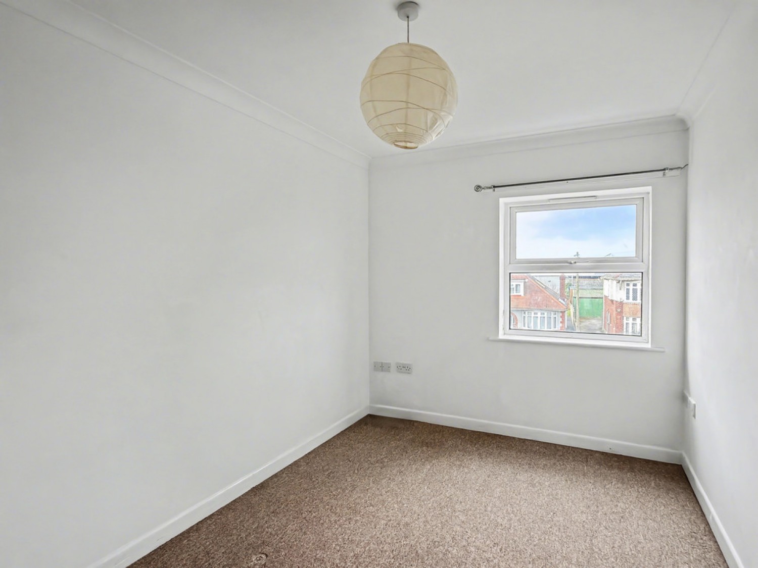 2 bedroom Flat for Sale The Mazions, 351 Ringwood Road