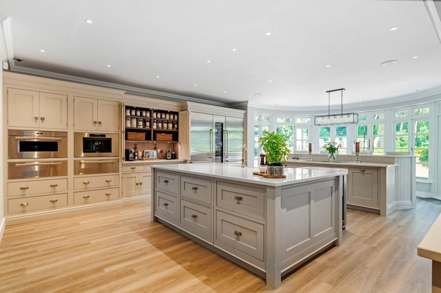 7 bedroom House for Letting Branksome Park, Poole