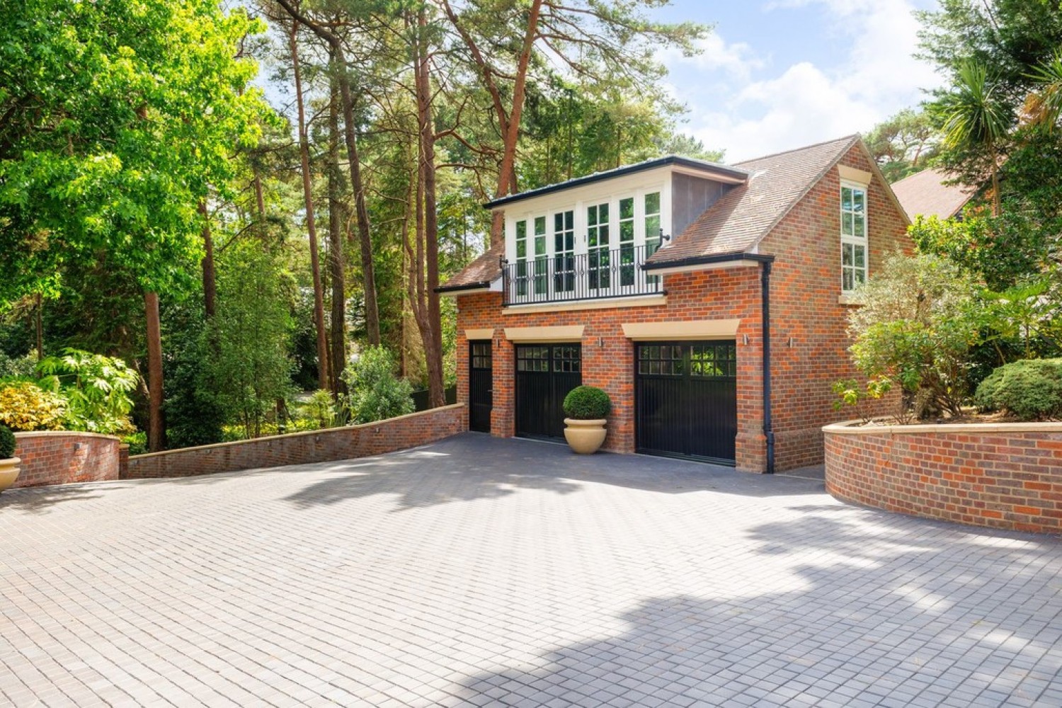 7 bedroom House for Letting Branksome Park, Poole