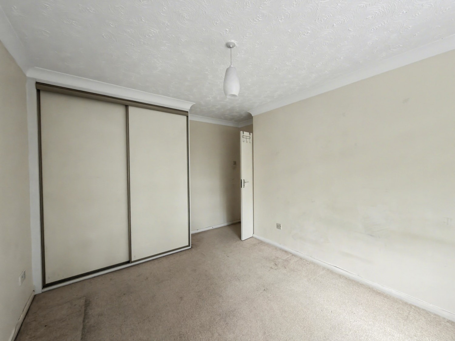 2 bedroom Flat for Sale Woodlands, Lindsay Road, Branksome Park