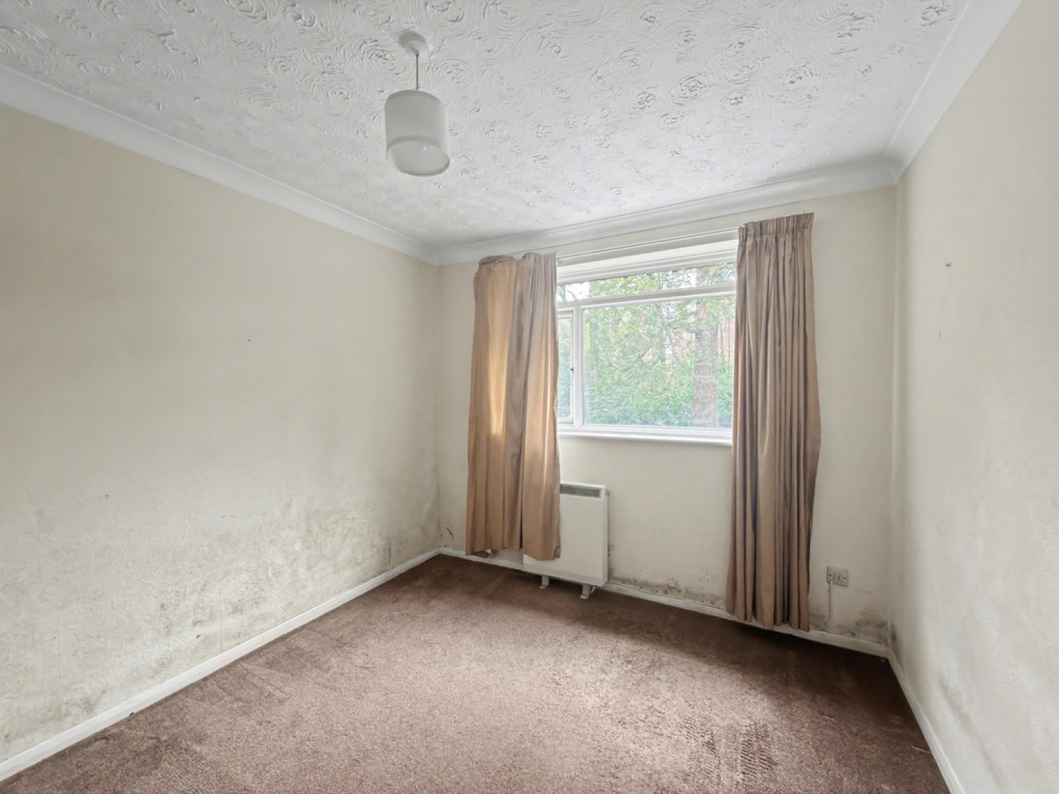 2 bedroom Flat for Sale Woodlands, Lindsay Road, Branksome Park
