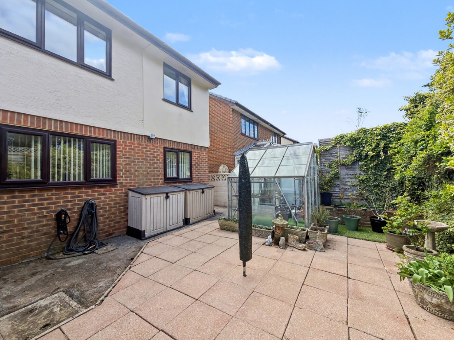 5 bedroom House for Sale Talbot Village