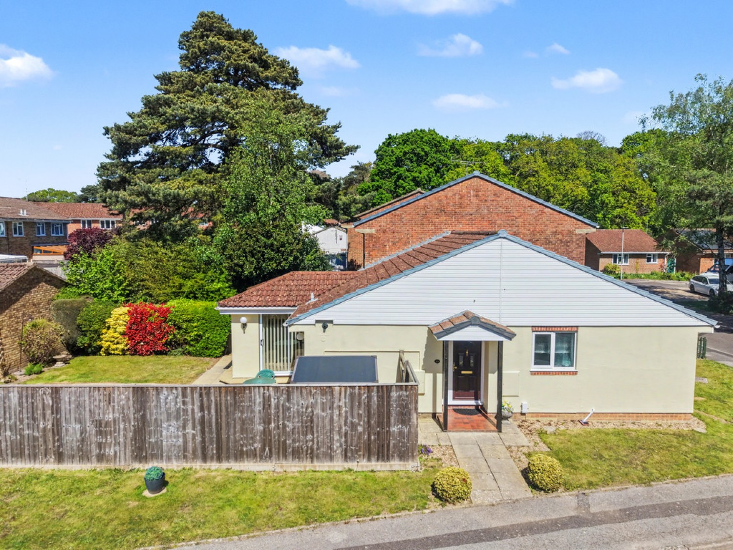 2 bedroom Bungalow for Sale Swift Close, Creekmoor
