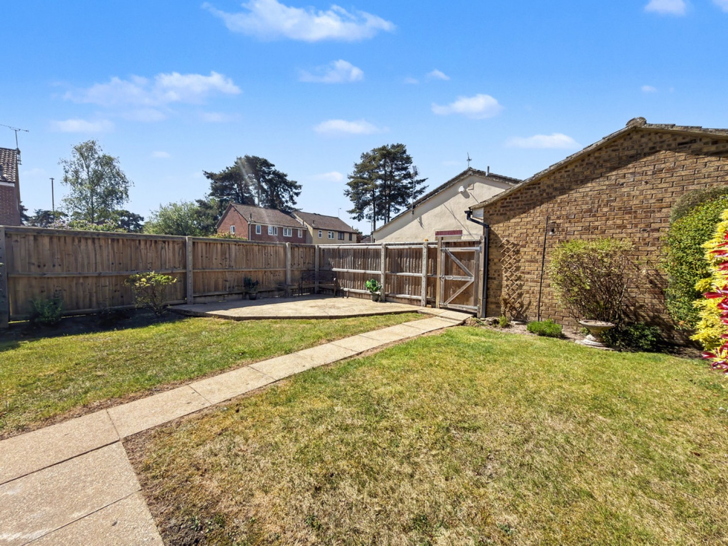 2 bedroom Bungalow for Sale Swift Close, Creekmoor
