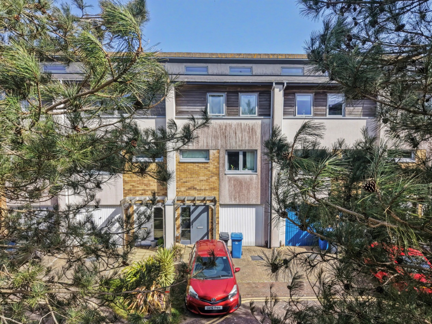 3 bedroom House for Sale Broomhill Way, Hamworthy,