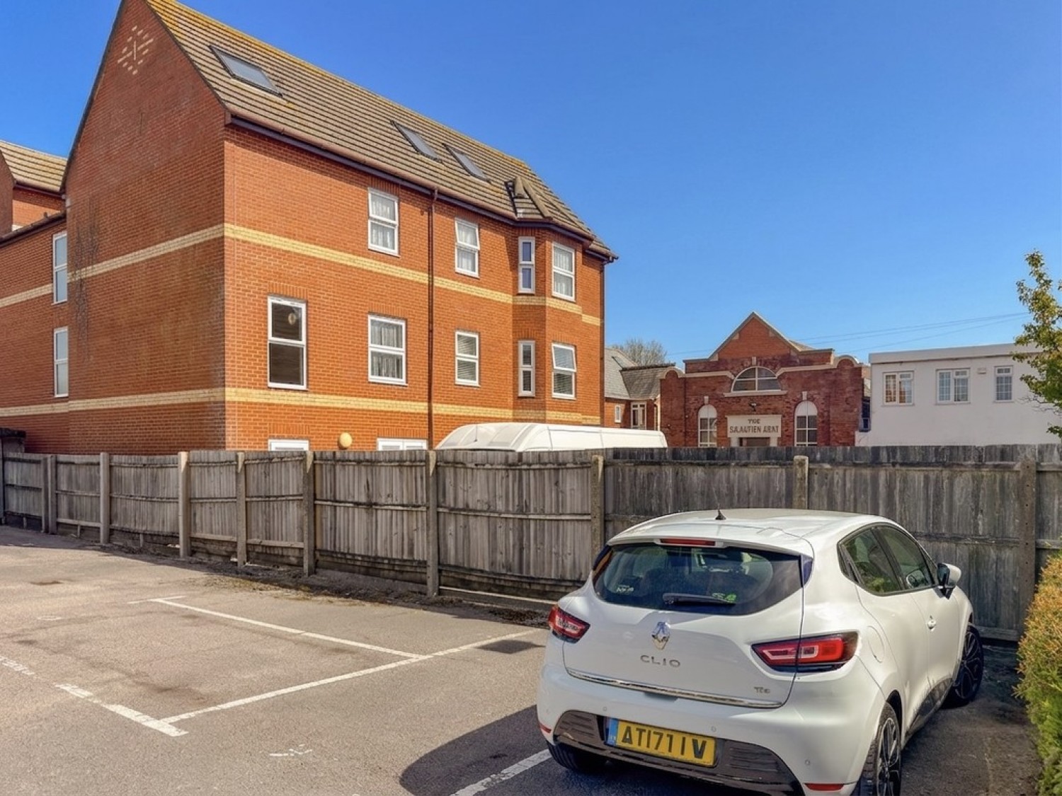 2 bedroom Flat for Letting Ashley Road, Poole