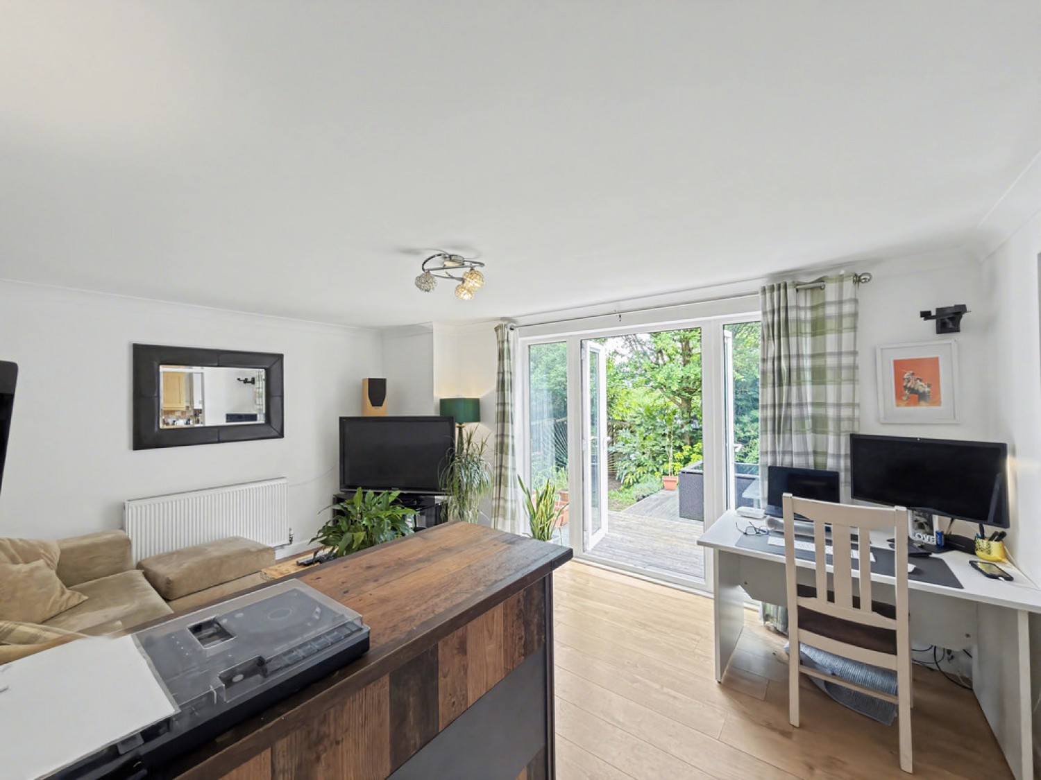 2 bedroom Flat for Sale Alder Road, Poole