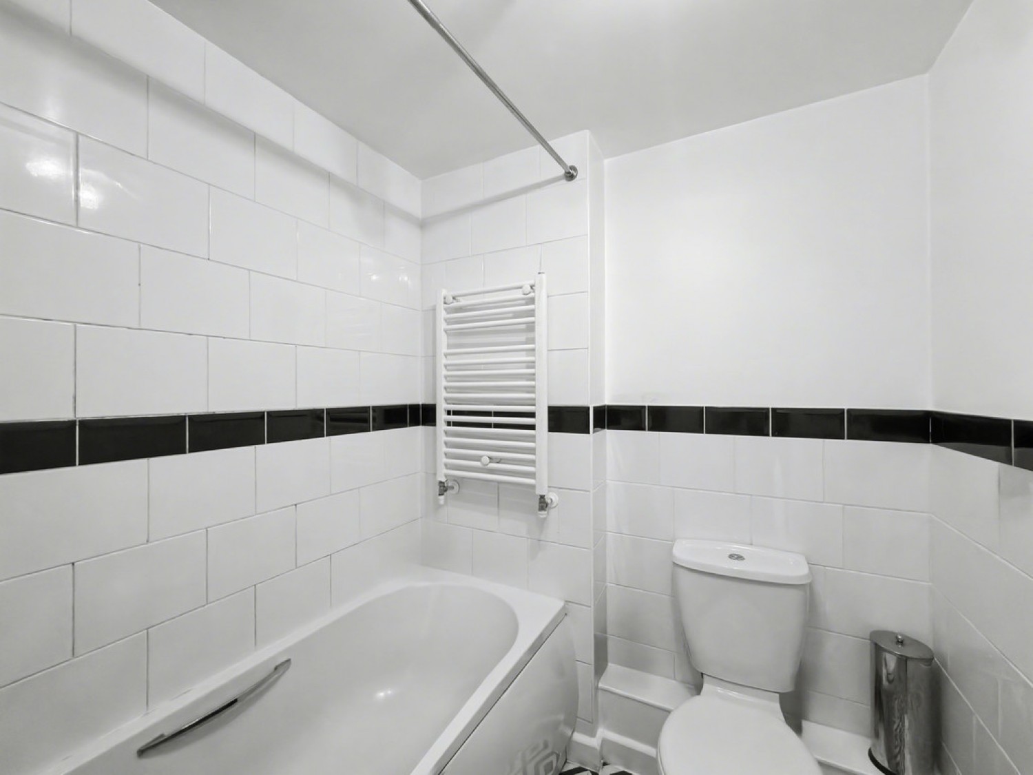 2 bedroom Flat for Sale Alder Road, Poole