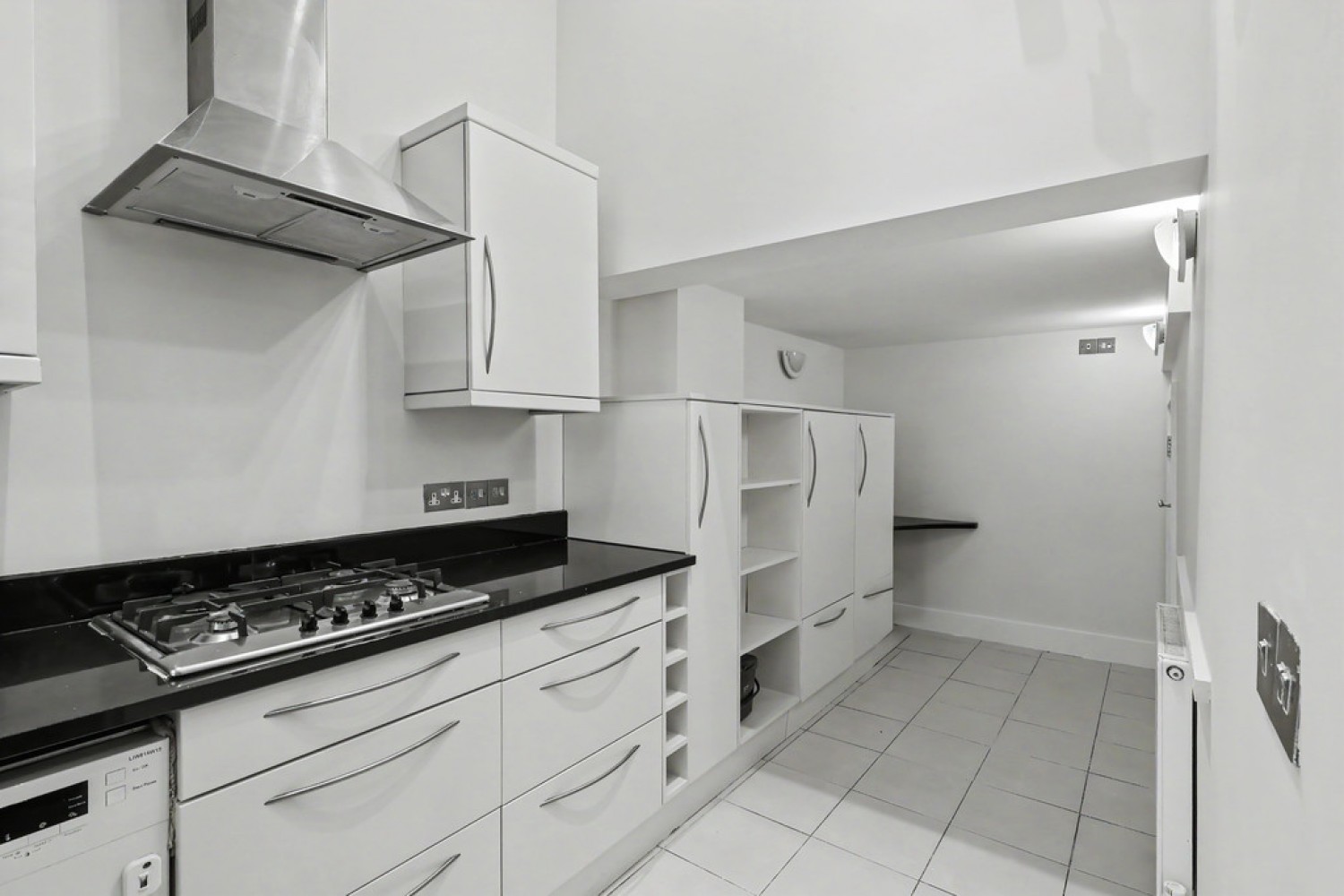 2 bedroom Flat for Sale North Road, Parkstone, Poole