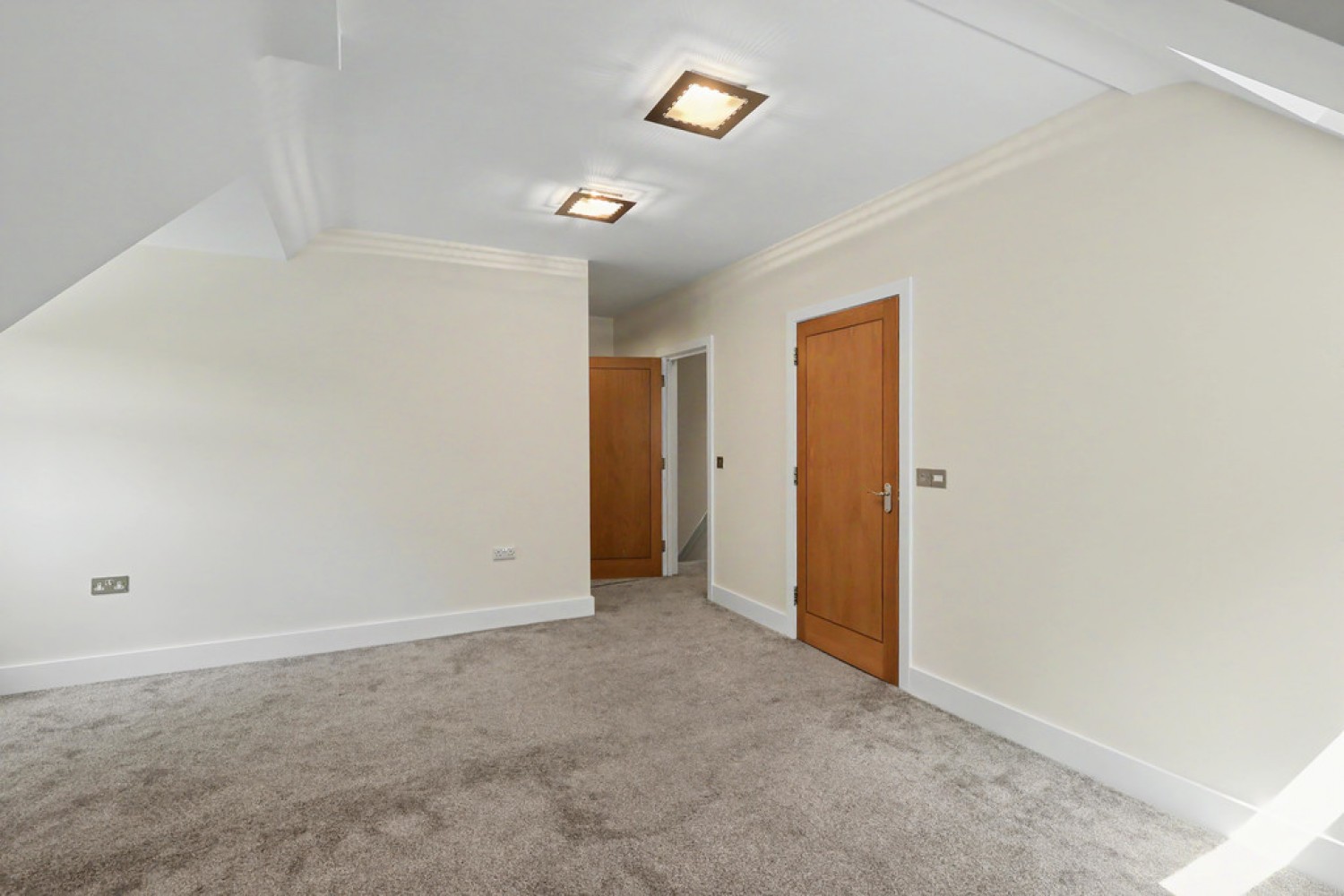 2 bedroom Flat for Sale North Road, Parkstone, Poole