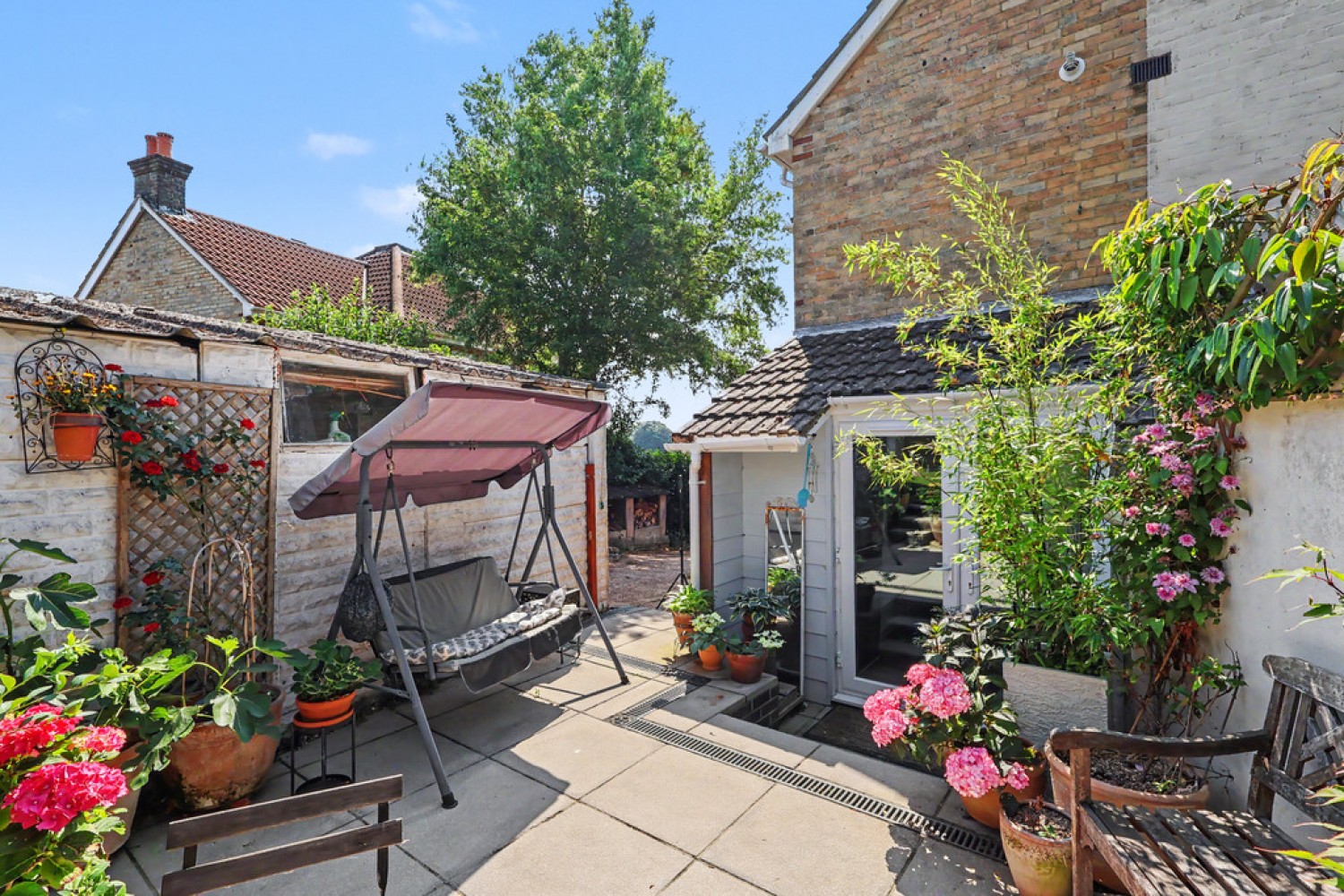 2 bedroom House for Sale Victoria Crescent, Parkstone, Poole