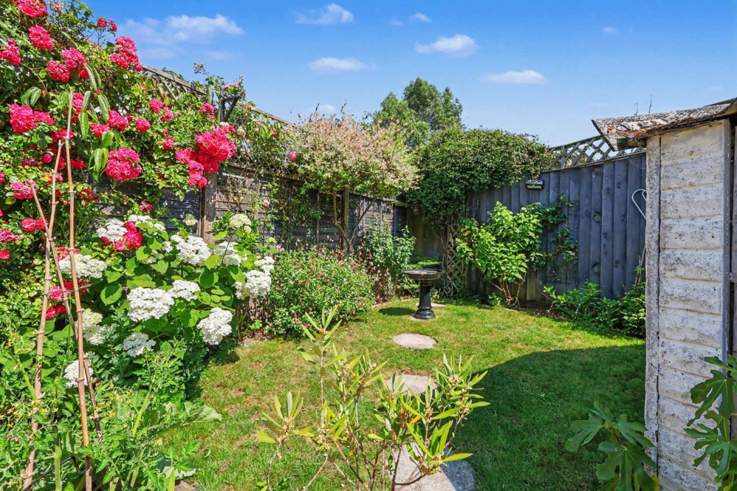2 bedroom House for Sale Victoria Crescent, Parkstone, Poole