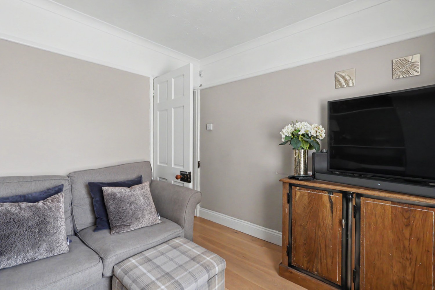 2 bedroom House for Sale Victoria Crescent, Parkstone, Poole