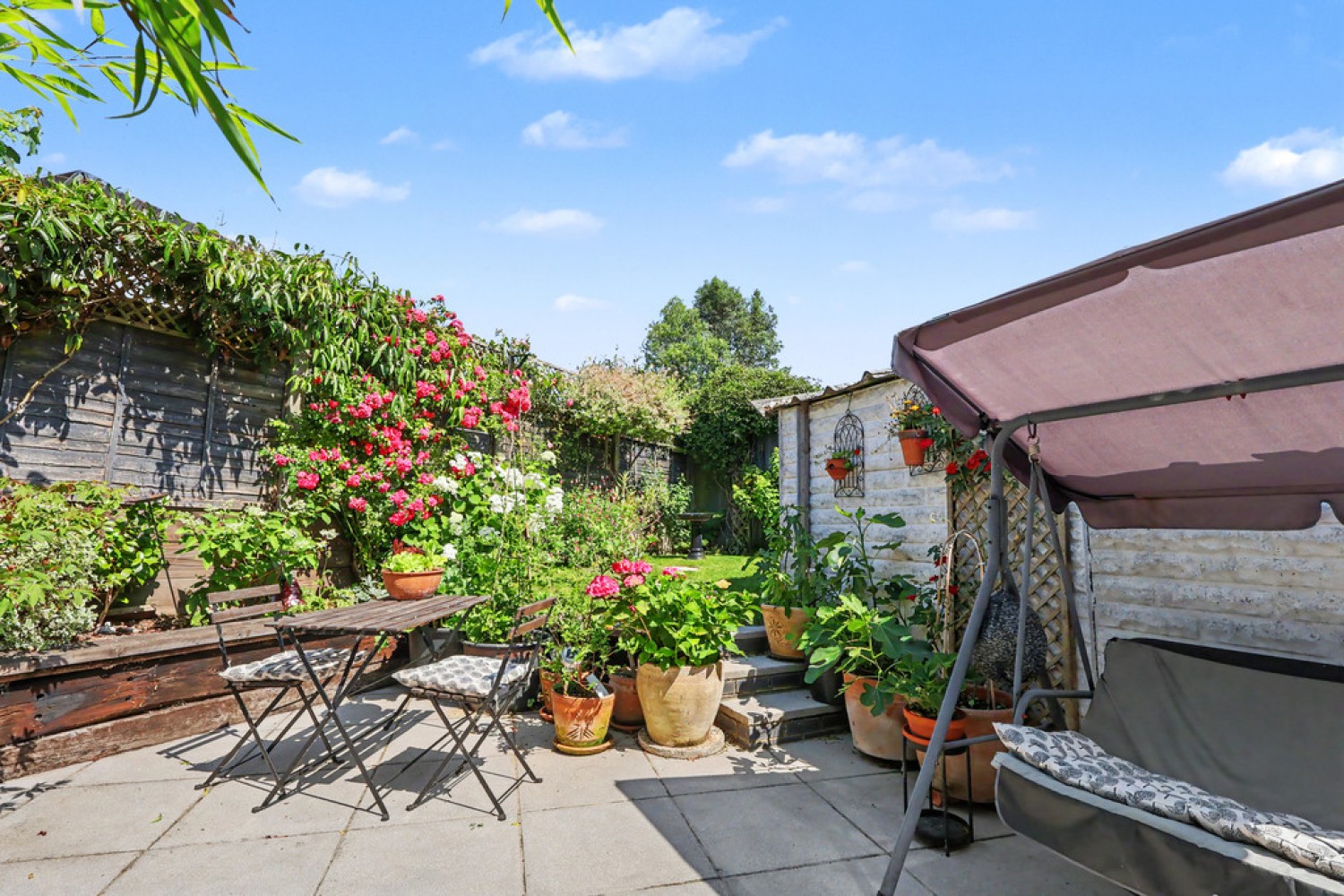 2 bedroom House for Sale Victoria Crescent, Parkstone, Poole