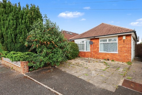 Walliscott Road, Wallisdown
