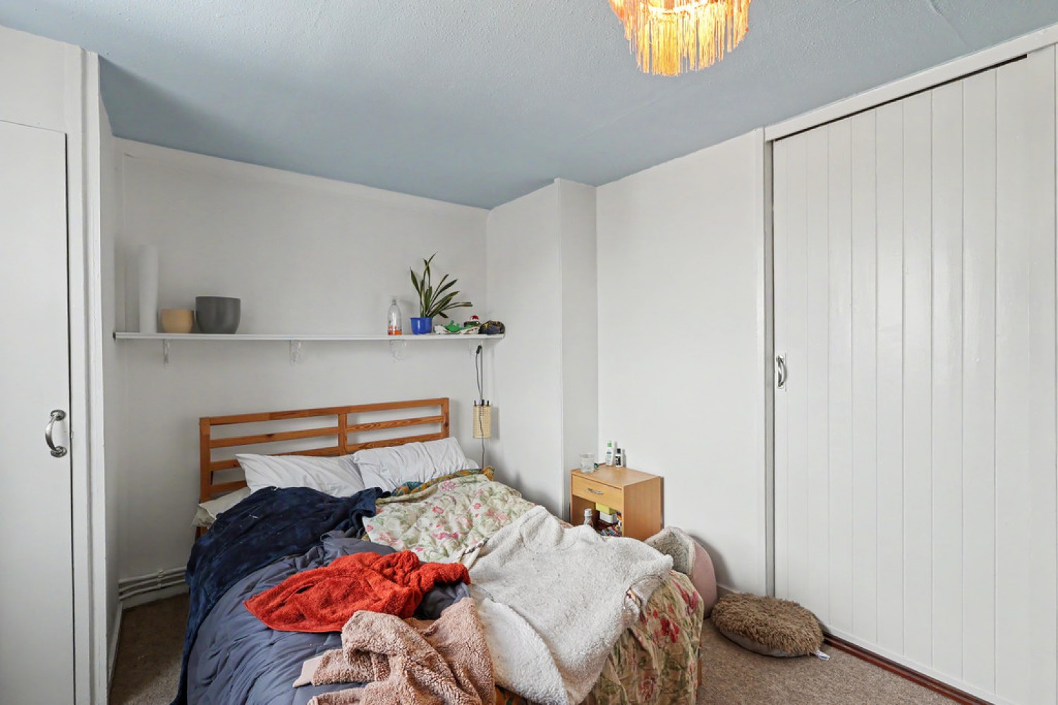 2 bedroom Flat for Sale Dowland Place, Adastral Road