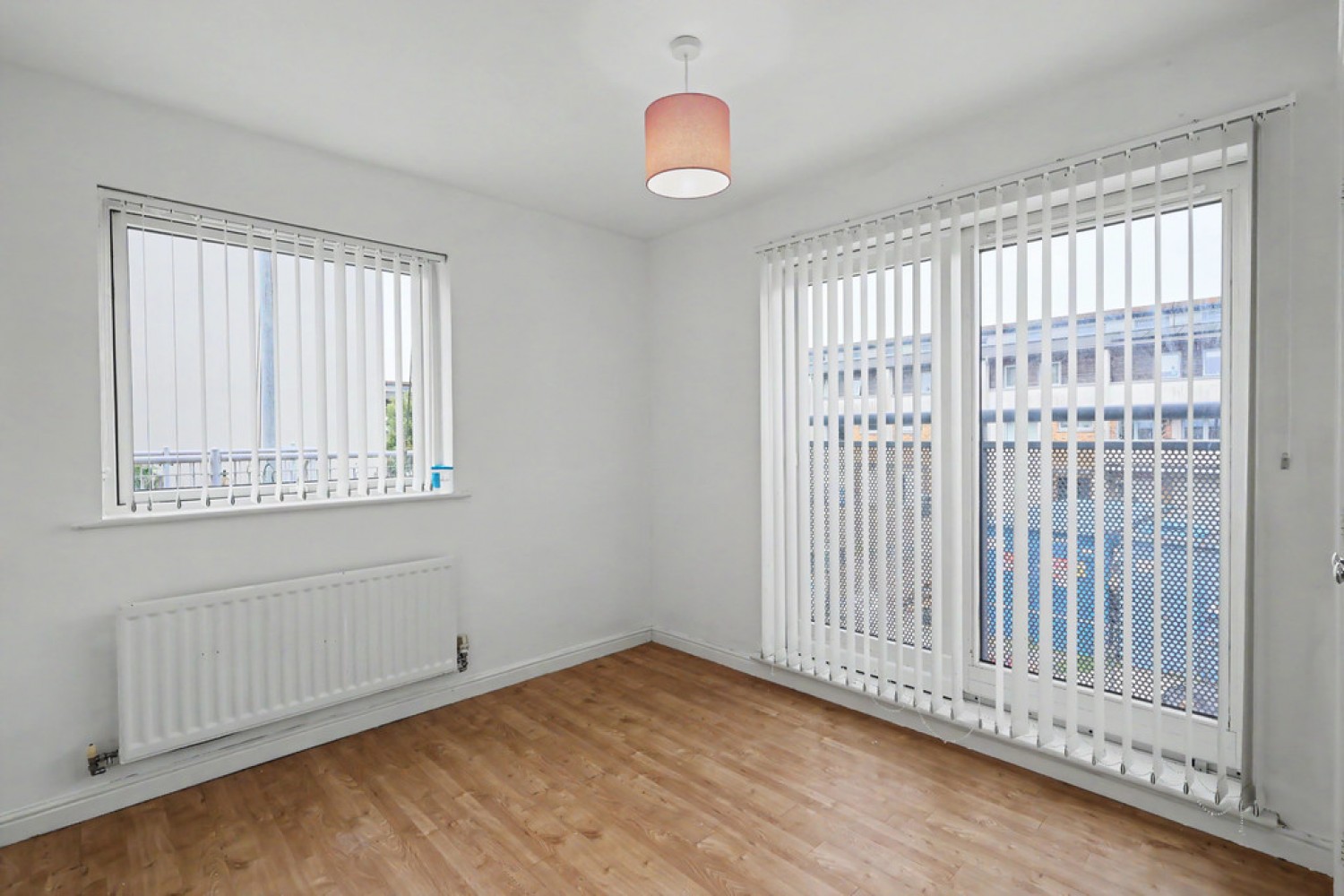 2 bedroom Flat for Sale Pelican House, Harbour Reach