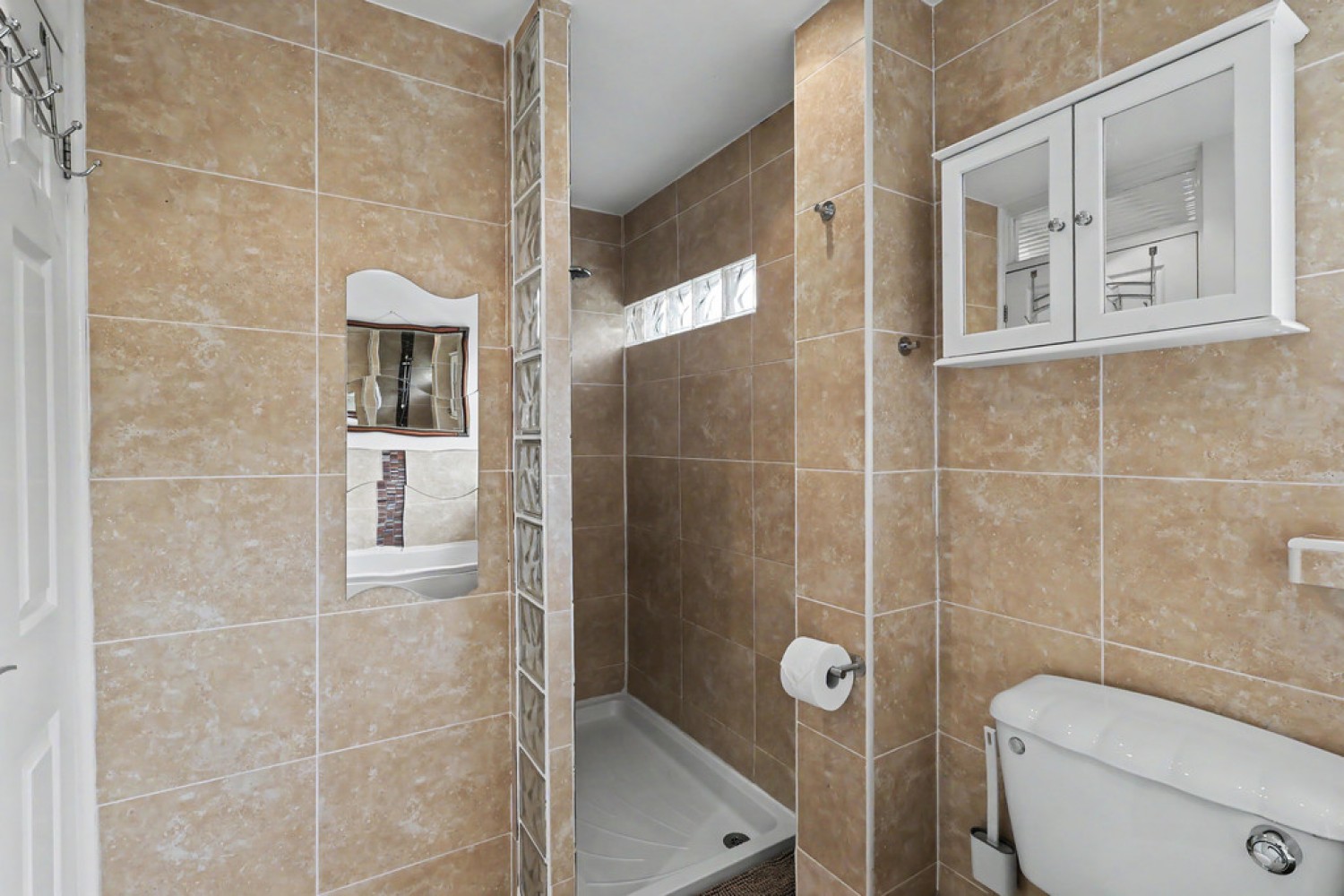 3 bedroom House for Sale Dale Valley Road, Oakdale