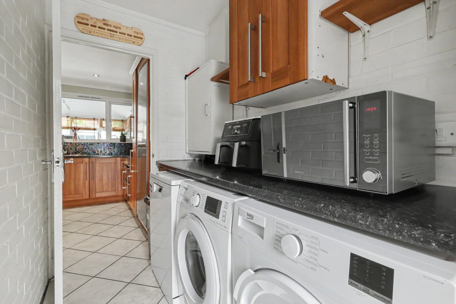 3 bedroom House for Sale Dale Valley Road, Oakdale