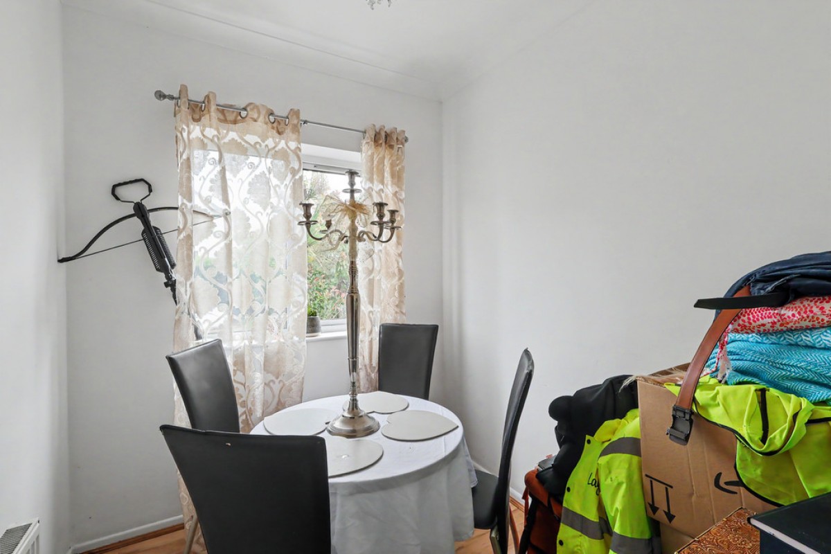 1 Guest Avenue