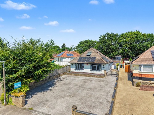 Evering Avenue, Alderney