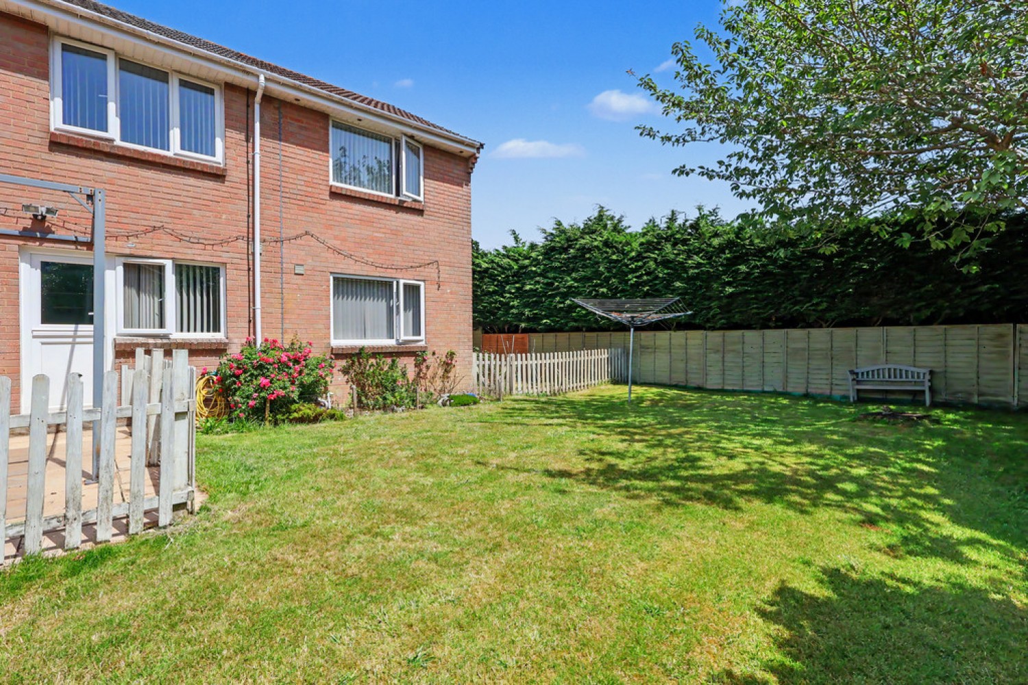 4 bedroom House for Sale Gussage Road, Poole