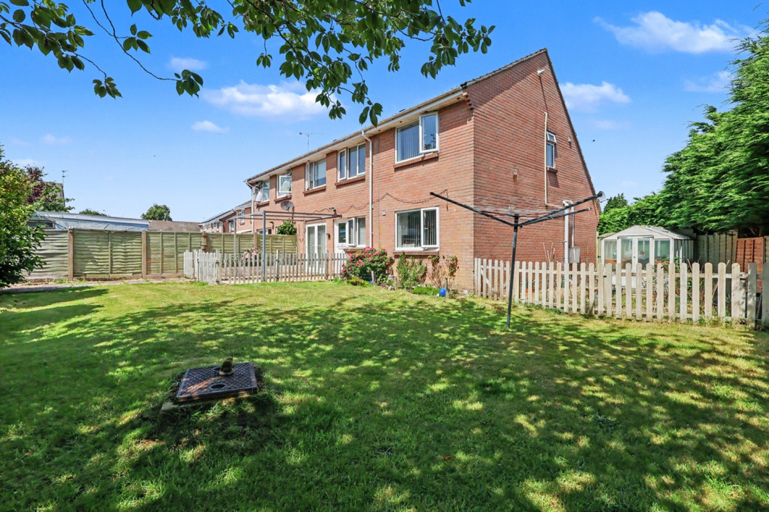 4 bedroom House for Sale Gussage Road, Poole