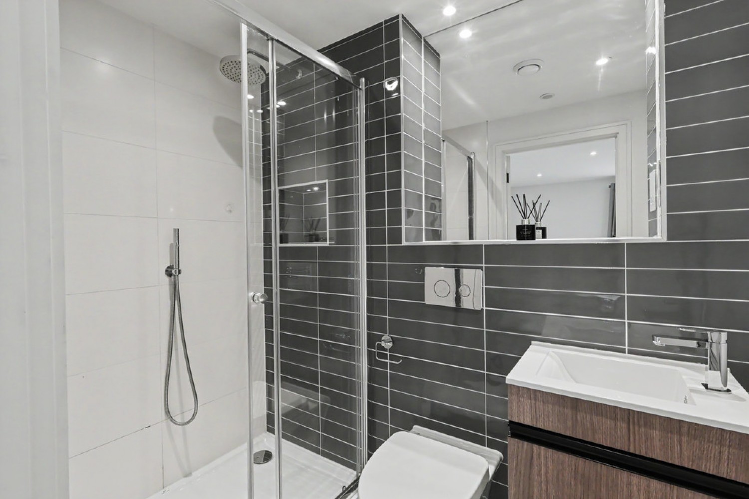 2 bedroom Flat for Sale The Observatory, Park Road