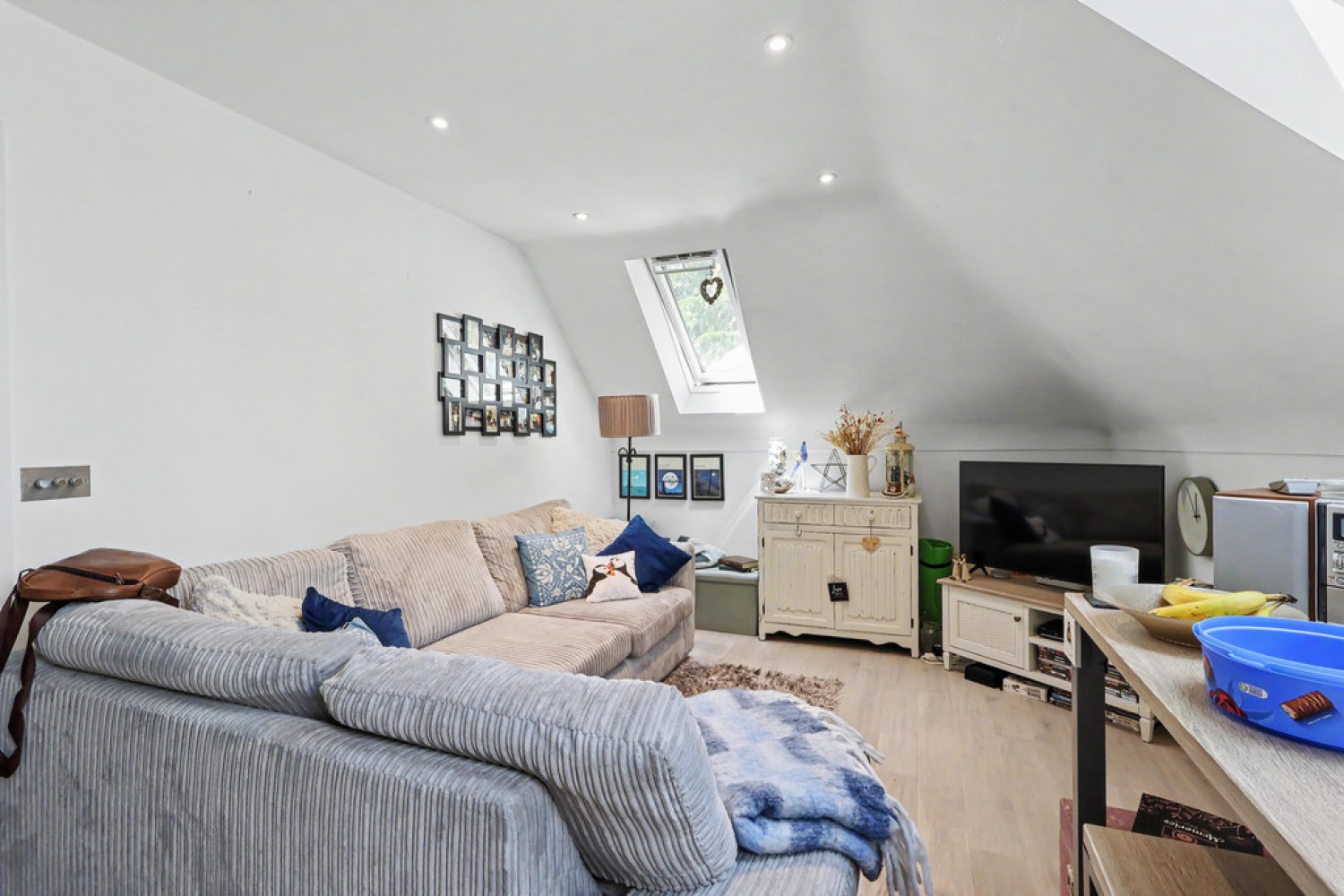 1 bedroom Flat for Sale Sion House, 16 Commercial Road