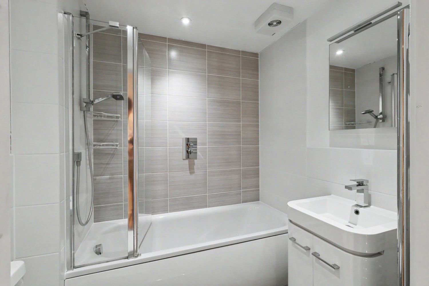 2 bedroom Flat for Letting Poole, Dorset