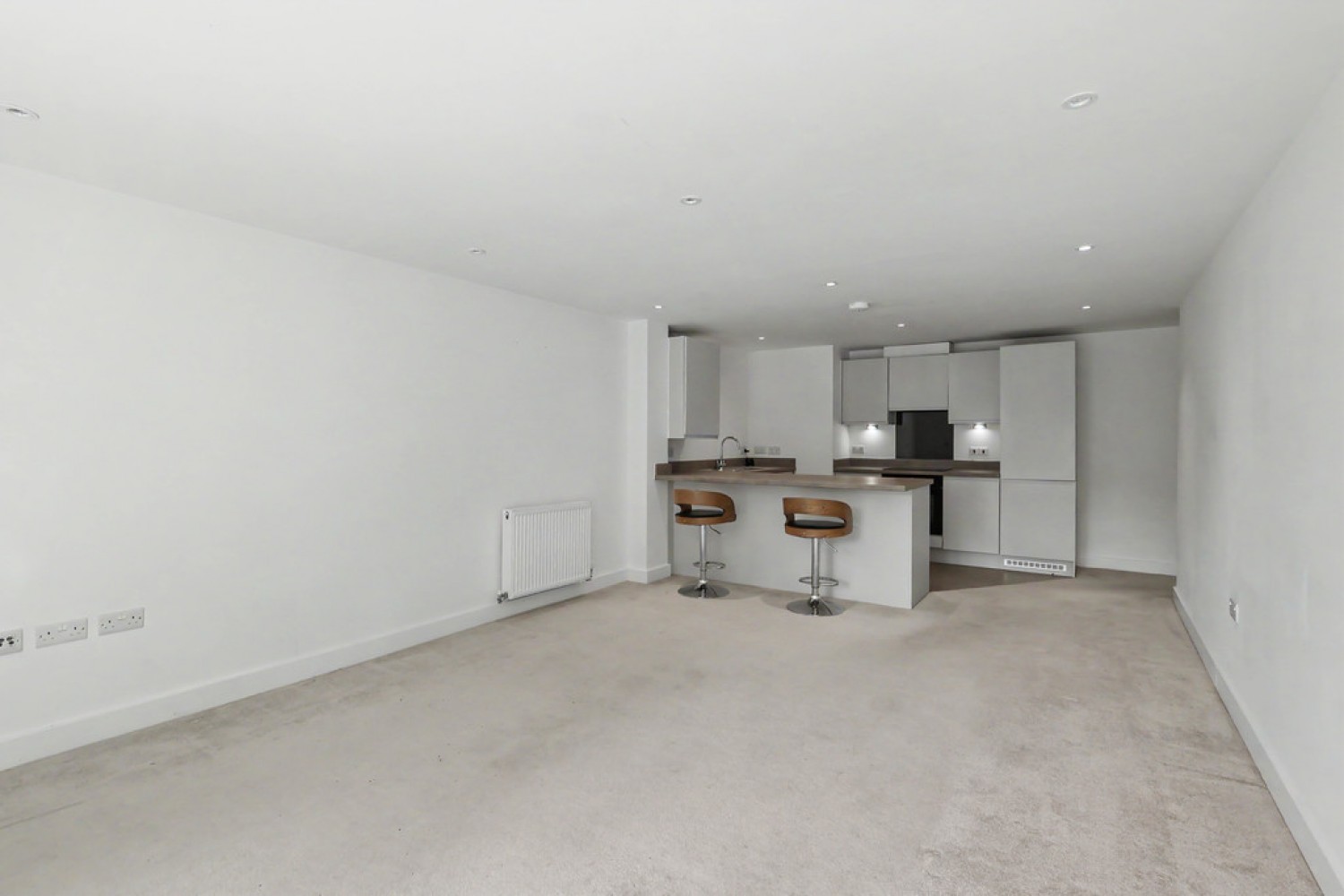 2 bedroom Flat for Letting Poole, Dorset