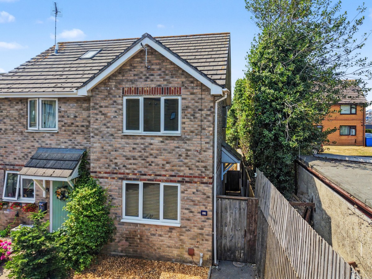 Chesil Gardens, Poole