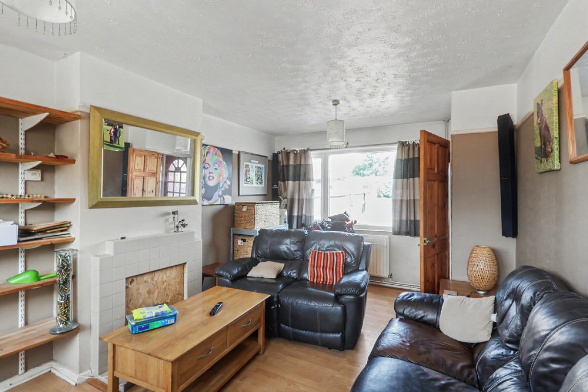Melbury Avenue, Poole