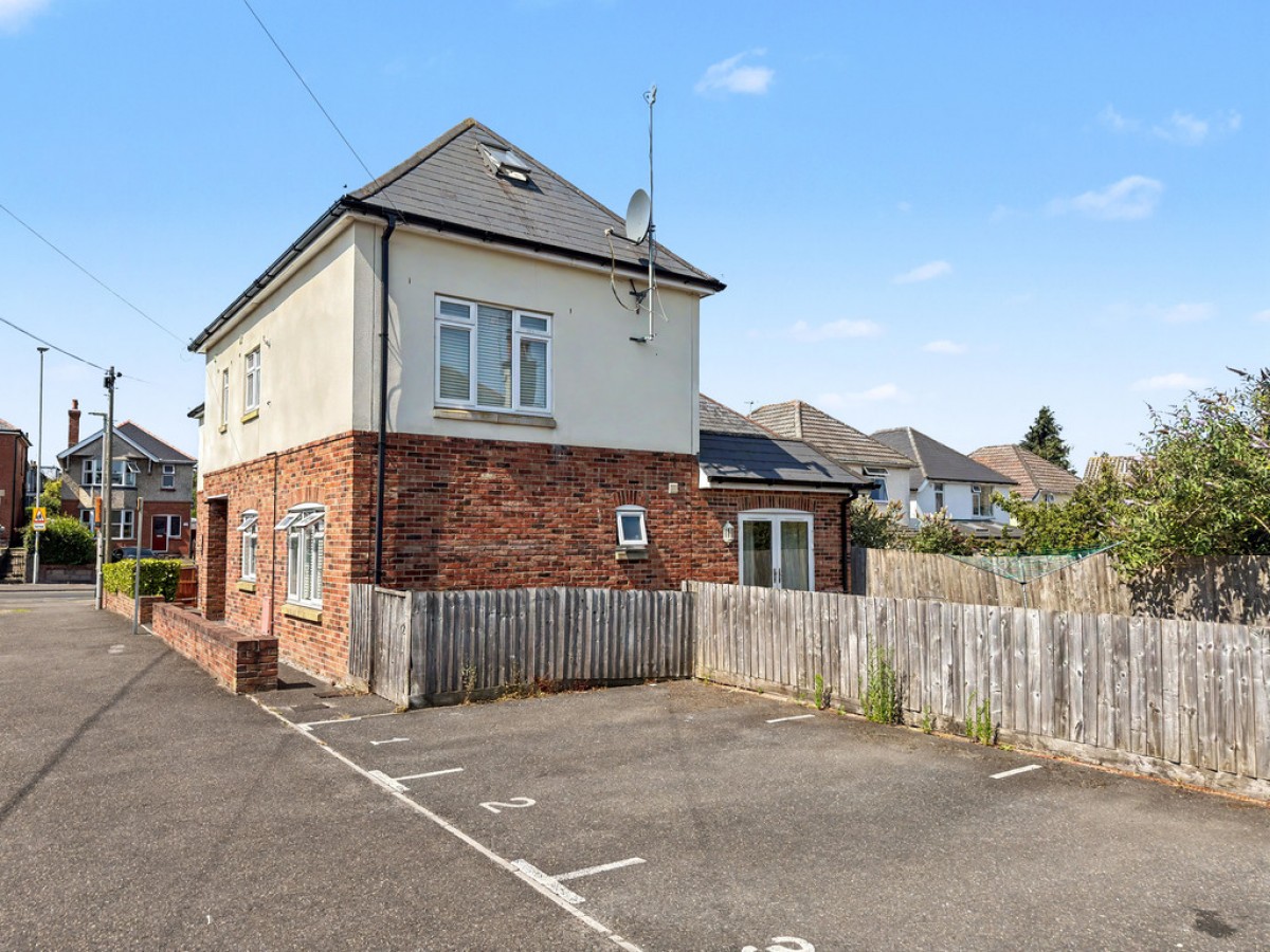Linthorpe House, Linthorpe Road