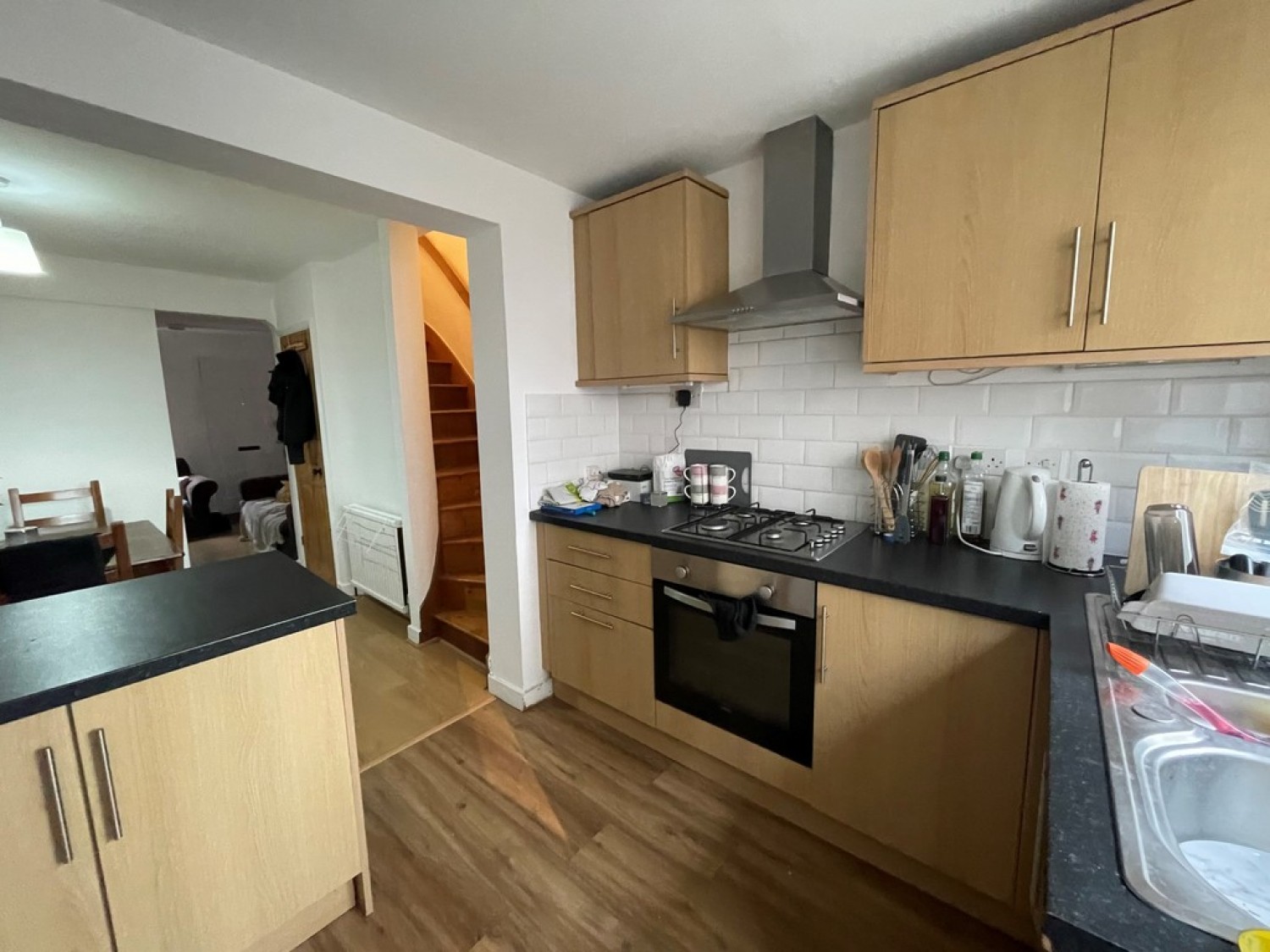 3 bedroom House in Cross Street, Canterbury